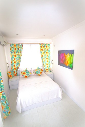 Güne Bakan Aile Suit