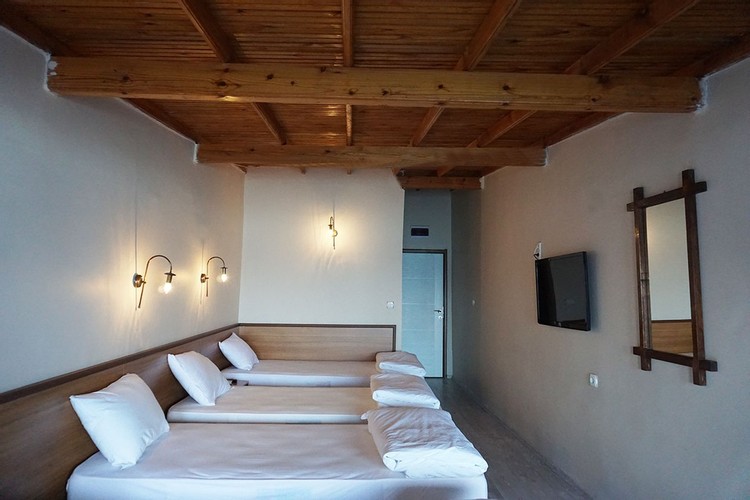 For Five Person Room