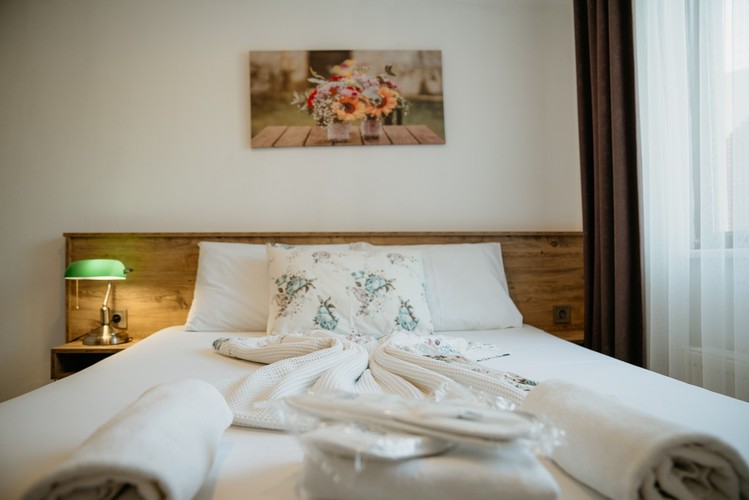 Economy Suite Has Balcony Room, Viewless (Balcony)