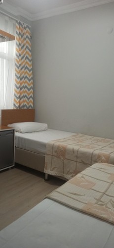 Ekonomik Iki Ayrı Yataklı Oda
