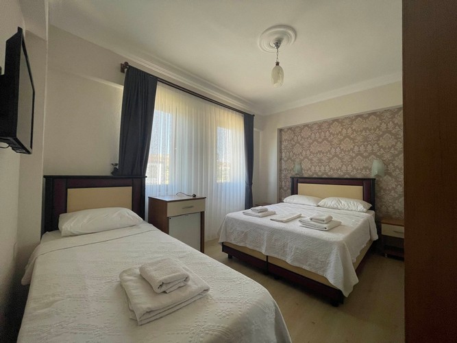 Standard Room (3 Person)