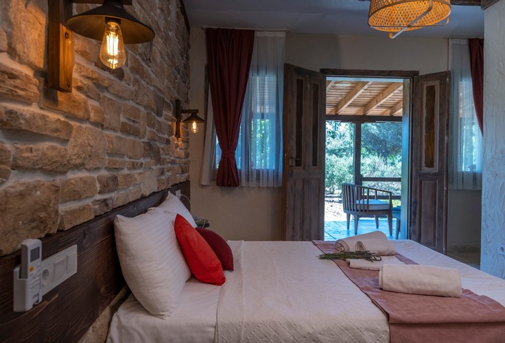 Standart Oda, Bahçe Manzaralı