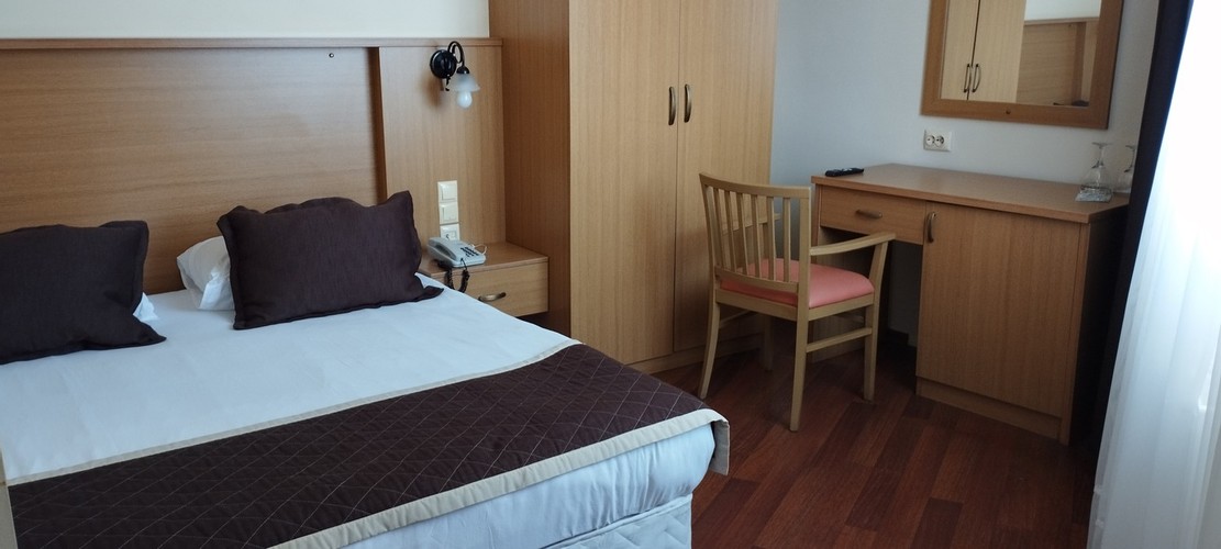 Economy Twin Room
