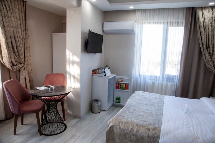 Aile Odası, Kısmi Deniz Manzaralı