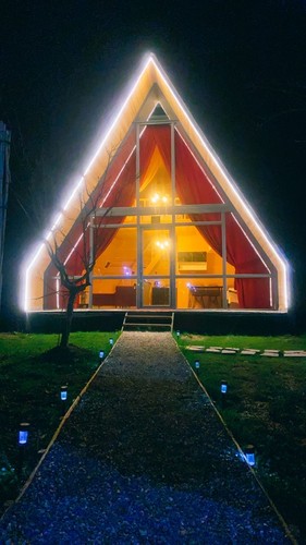 Bungalov Loft Oda, Havuz Manzaralı