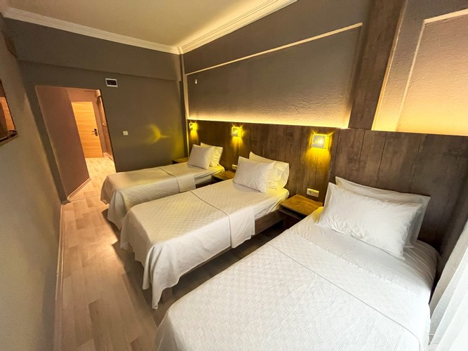 Standard Room (3 Person)