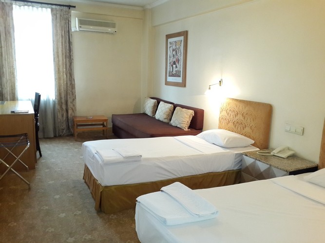 Standard Room (3 Person)