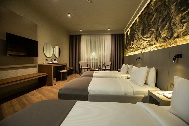 Aile Superior Odası