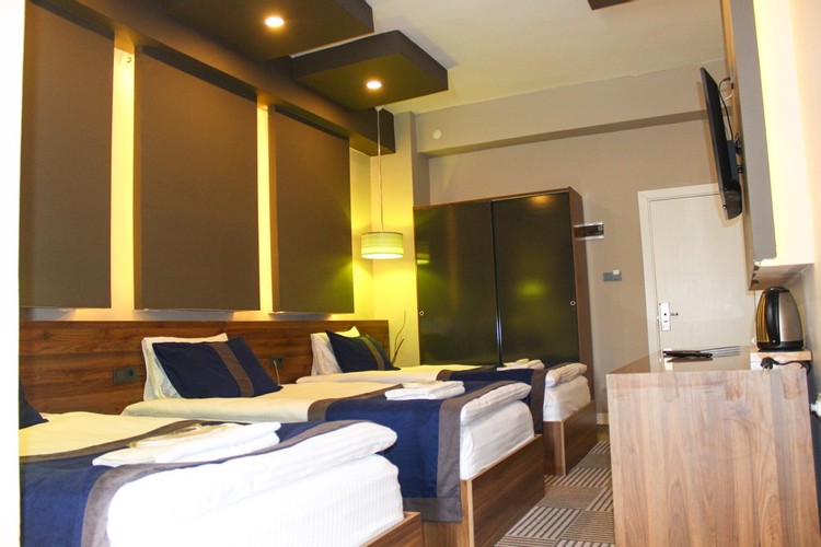 Standard Room (3 Person)