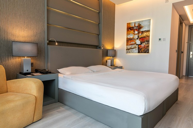 Superior French Oda (Balkonsuz)