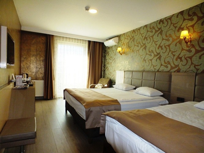 Standard Room (3 Person)