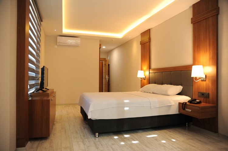 Deluxe Tek Kişilik Oda (1 Kişilik)