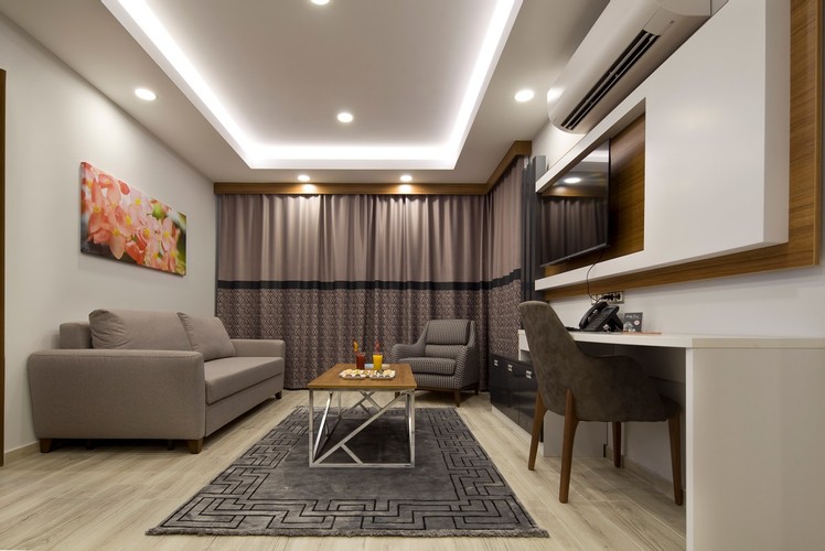 Aile Suit 2+1 Daire Odası