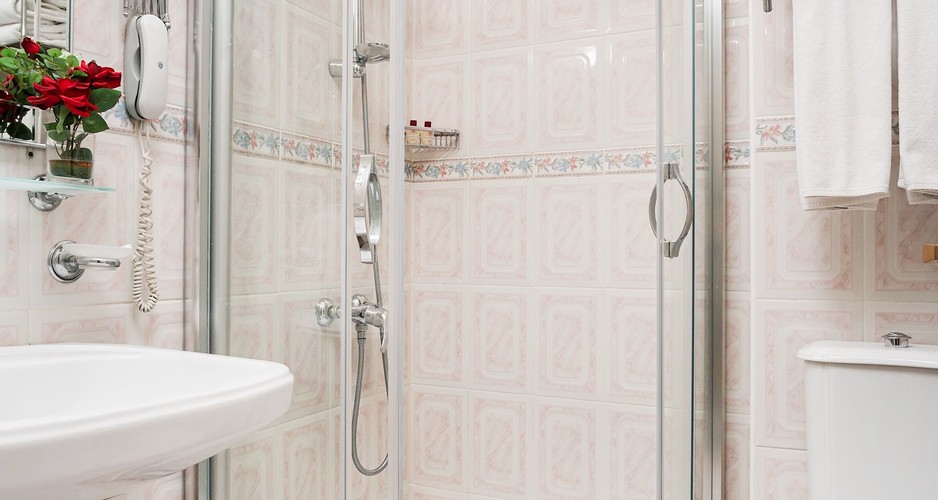 Standard Room (1 Person)