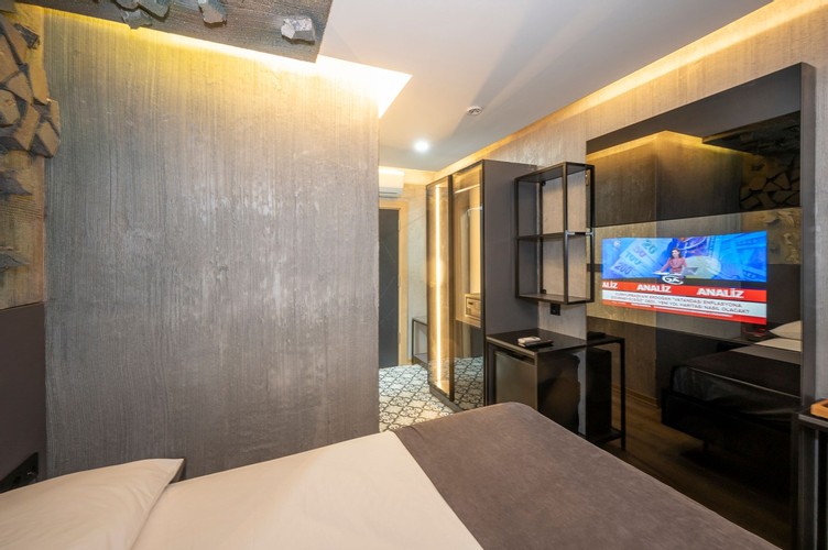 Economy Room (1 Person)