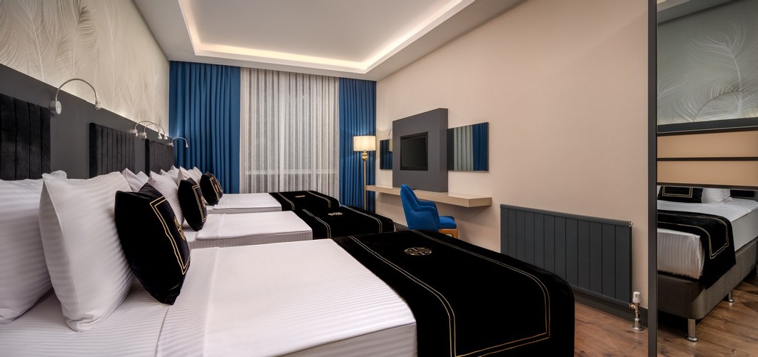 Standard Room (4 Person)