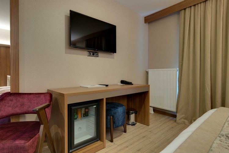 Classic Teras Oda (Teraslı)