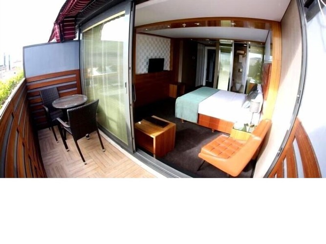 Deluxe Oda (Balkonlu)