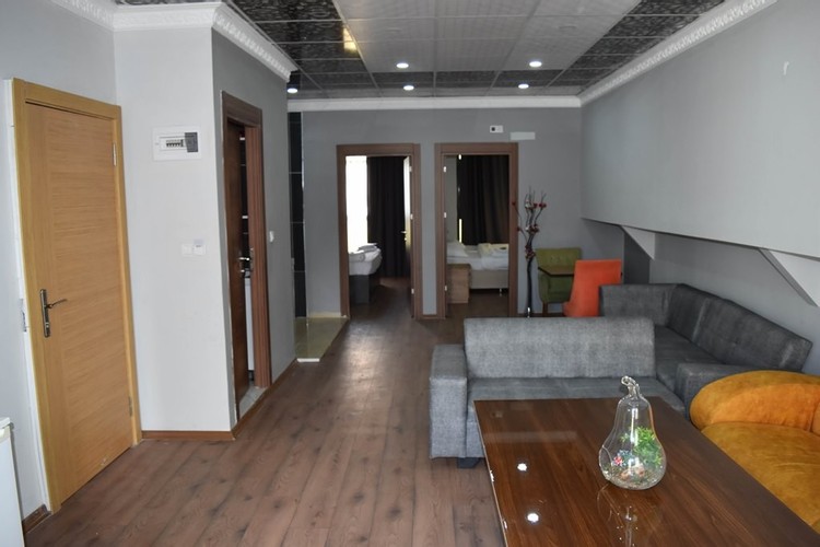 Comfort Suit 1+1 Daire Oda (3 Kişilik)