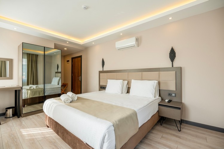 Standard Room (1 Person)