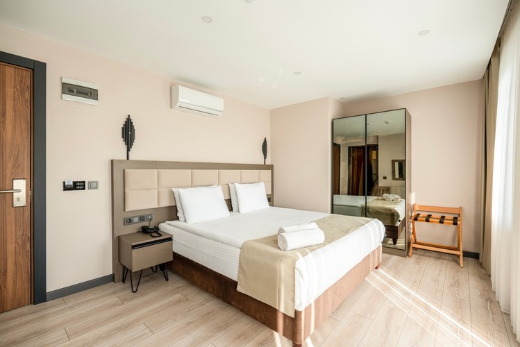 Standard Room (Balcony)