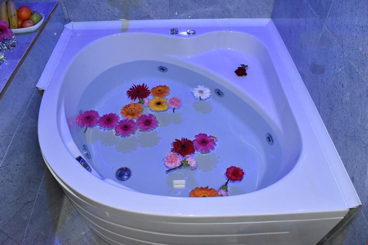 King Daire Oda (Jakuzi)