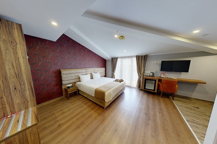 Deluxe Room (Jacuzzi)