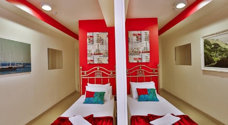 Iki Ayrı Yataklı Oda