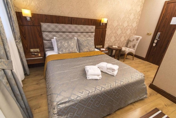 Ekonomik Iki Ayrı Yataklı Oda