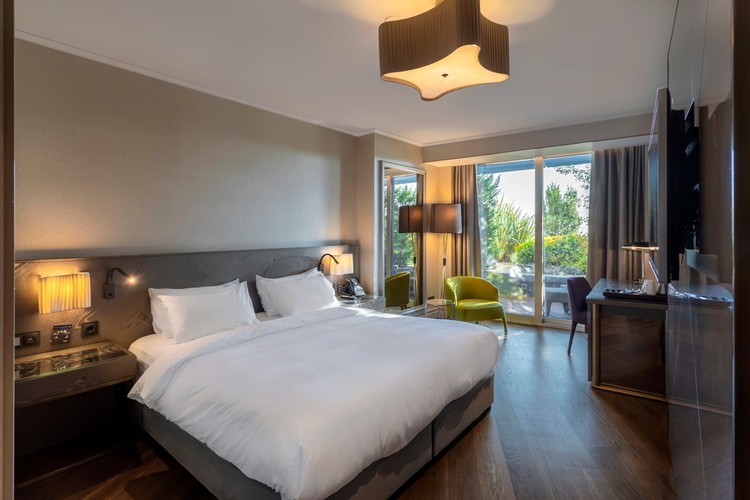 Premium Oda, Bahçe Manzaralı (Balkonlu)