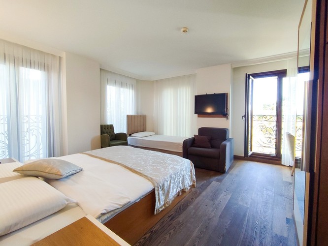 Aile Odası, Kısmi Deniz Manzaralı