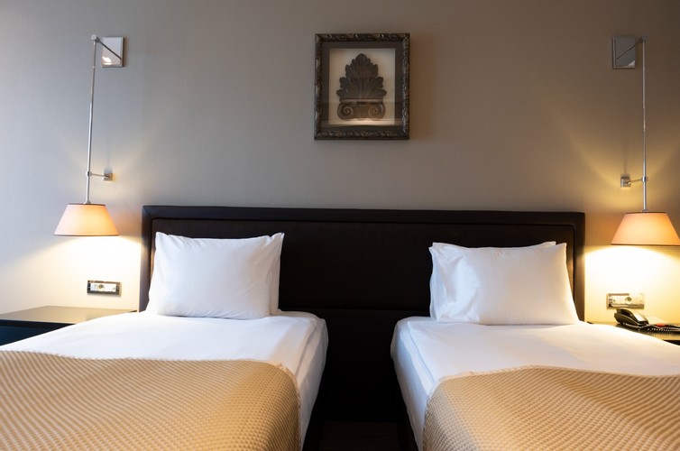 Superior Oda, Şehir Manzaralı