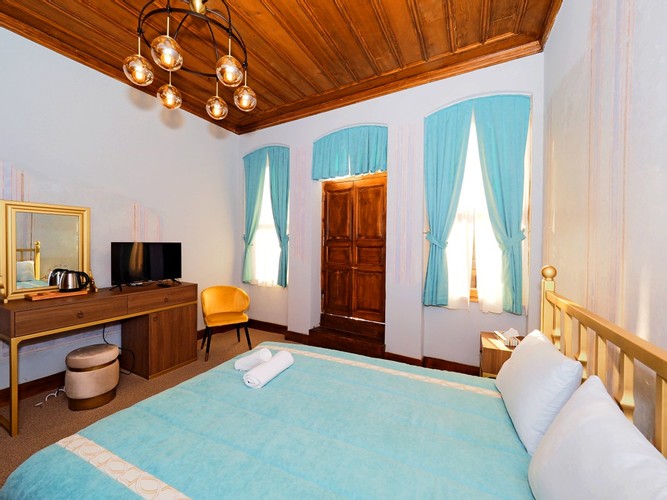 Deluxe Room (Balcony)