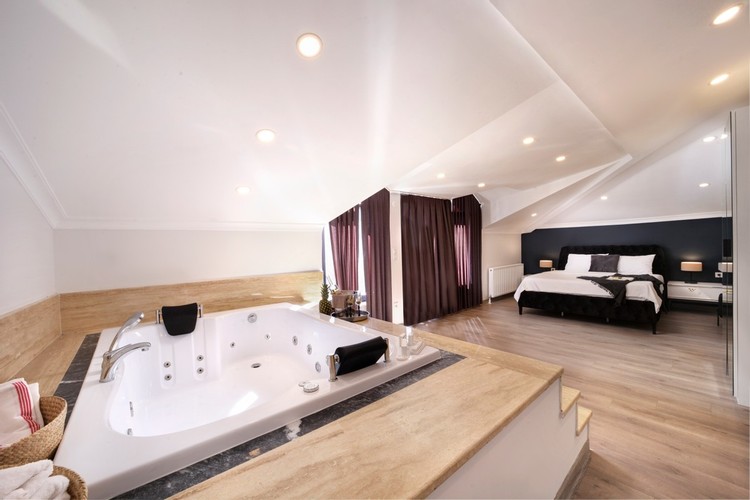 Residence Penthouse Room