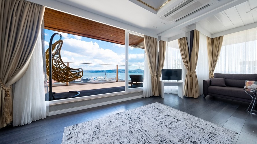 Suit Teras Katı Oda, Deniz Manzaralı (Jakuzi)