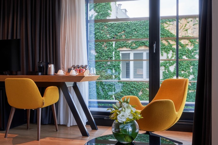 Superior Room, Partial Sea View