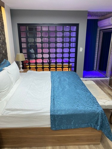 Standard Room (Jacuzzi)