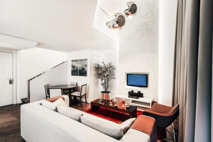 Junior Suit Dubleks Oda