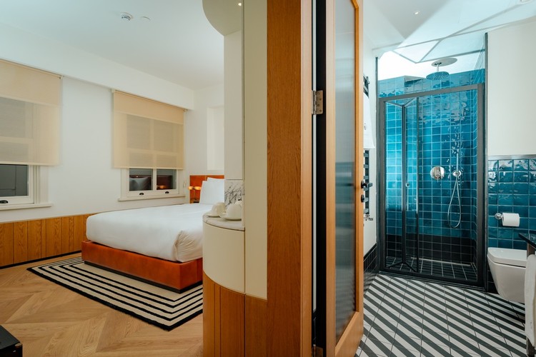 Superior Oda, Deniz Veya Kara Manzaralı