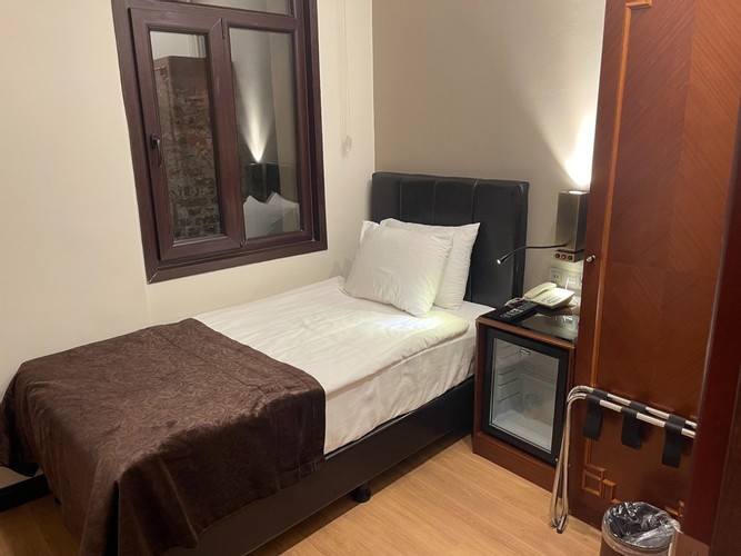 Economy Single Room (1 Person)