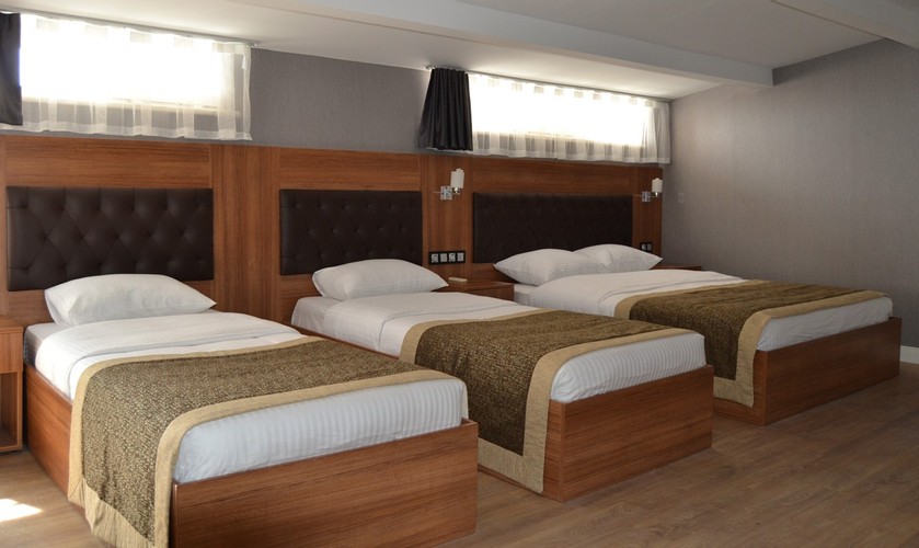 Standard Room (3 Person)