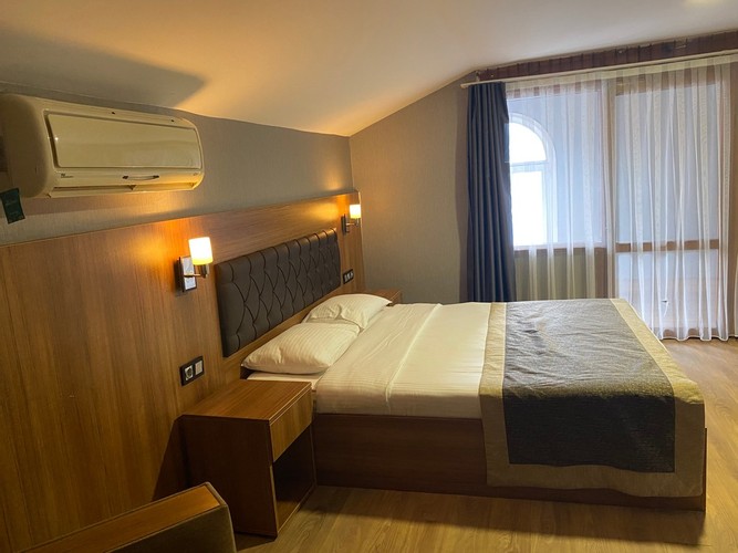 Deluxe Room (Balcony)