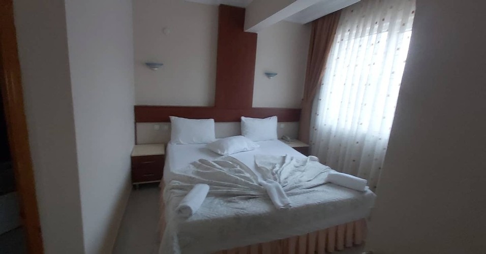 Aile Odası, Kara Manzaralı