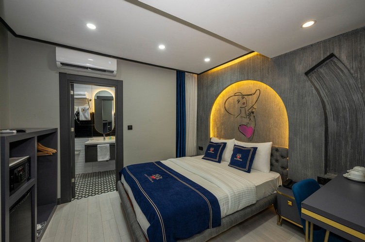 Standard Room (1 Person)