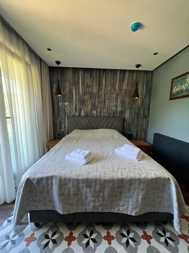 Deluxe With Fireplace Room (Balcony)