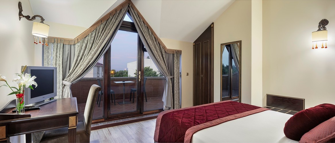 Terrace Room (Terrace)