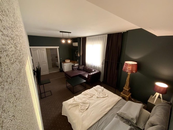 Suite Room