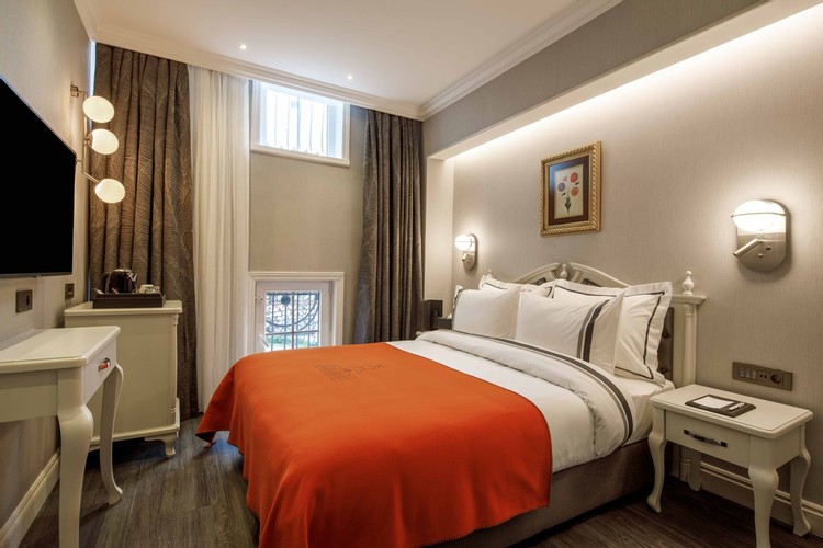 Standard Room, Land View