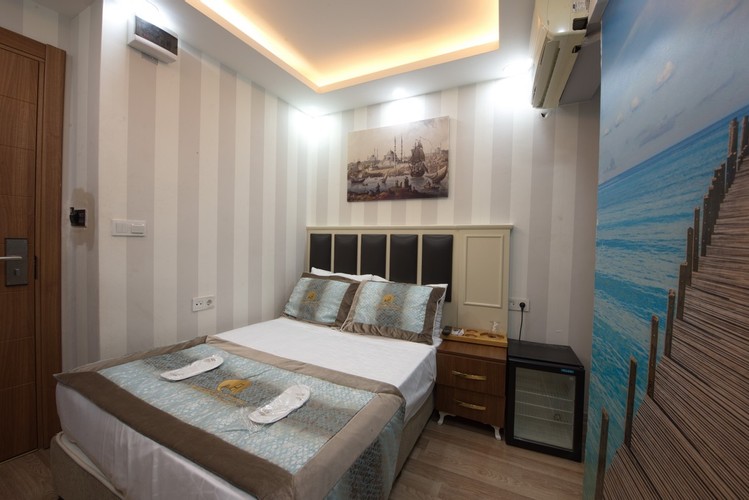 Standard Room (1 Person)