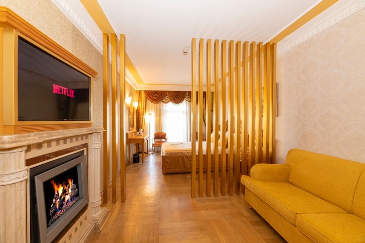 Junior Suit Oda (Jakuzi)